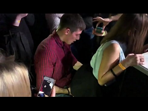 ❤️ Echte seks yn in Russyske nachtclub. 18-jierrich Russysk famke yn 'e anus en fagina neukt yn in nachtclub ️ Porno fb by porno fy.battlepass-bonuse.ru